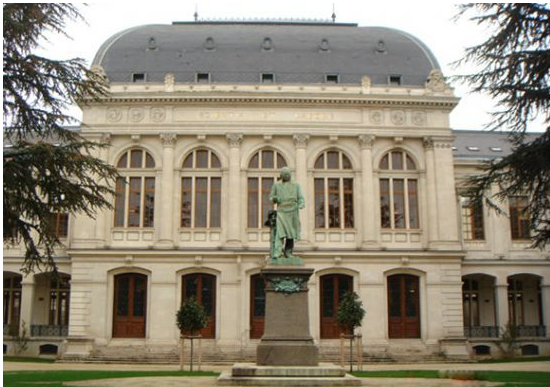 法国里昂第二大学