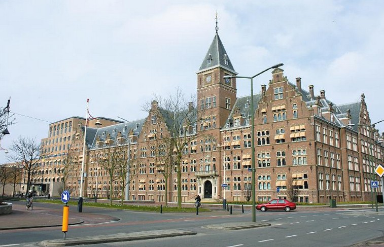 大三学生逆袭阿姆斯特丹大学金融专业研究生